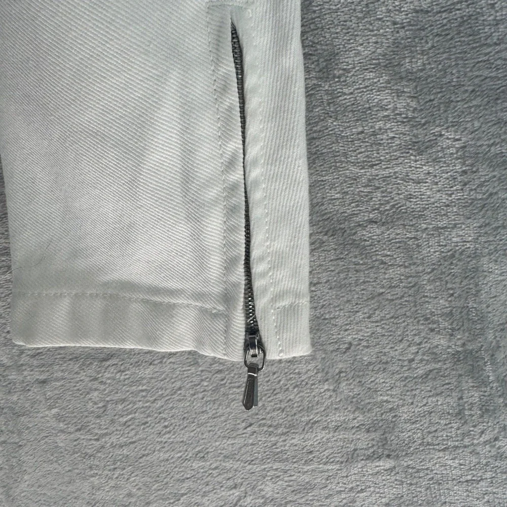 Chanel RUNWAY White Cotton Twill Zip Up Jacket 03A P22140V13234 FR 42 US 10